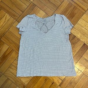 American Eagle T-Shirt - Women